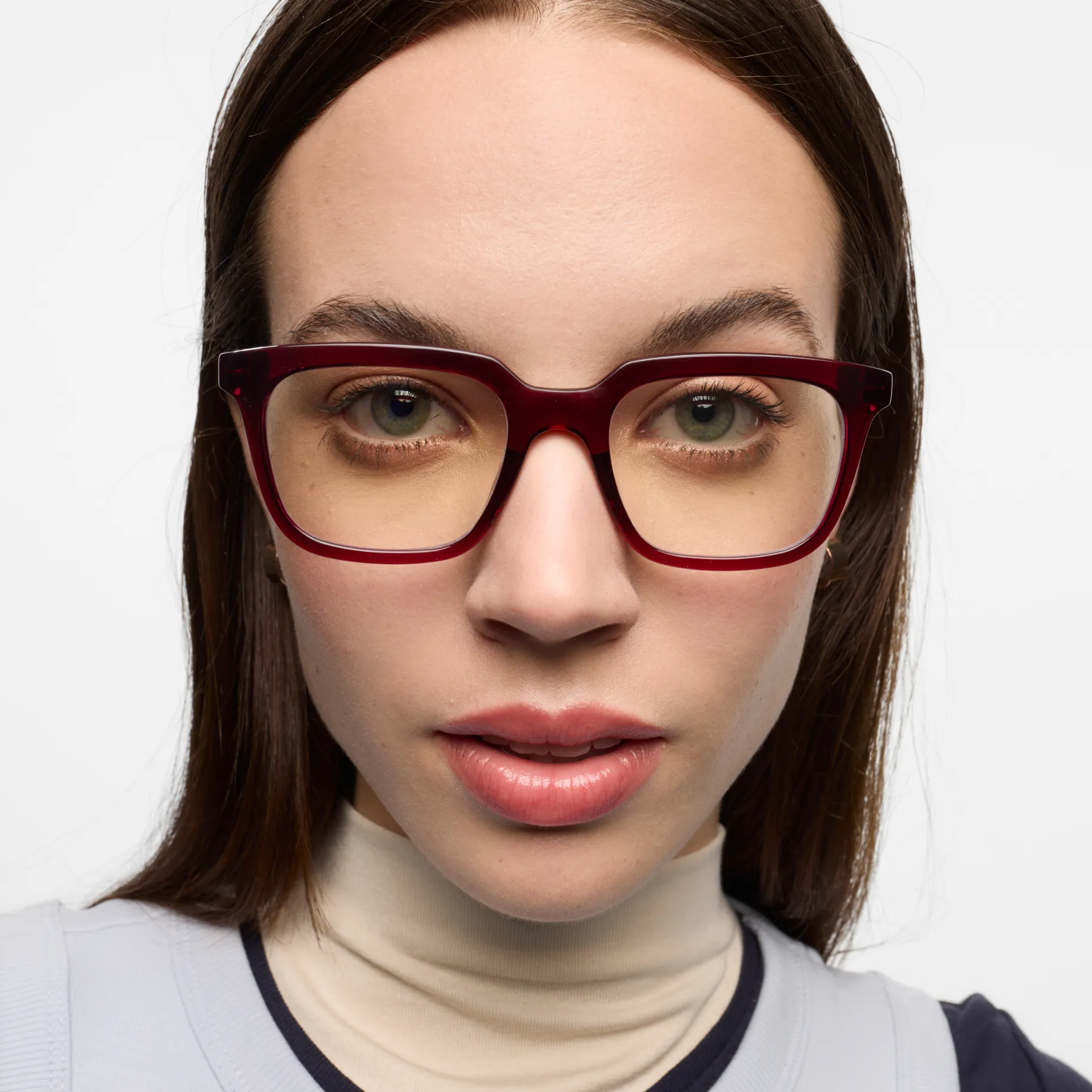 Holly Glossy - Image 39