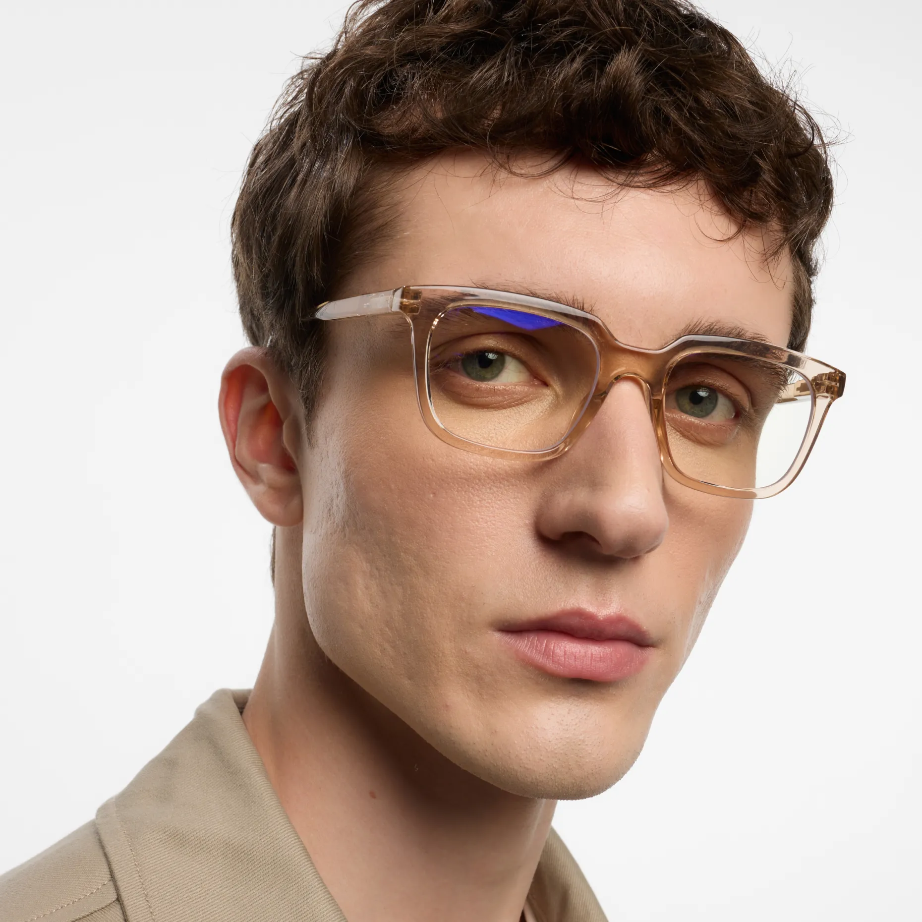 Holly Glossy - Image 44