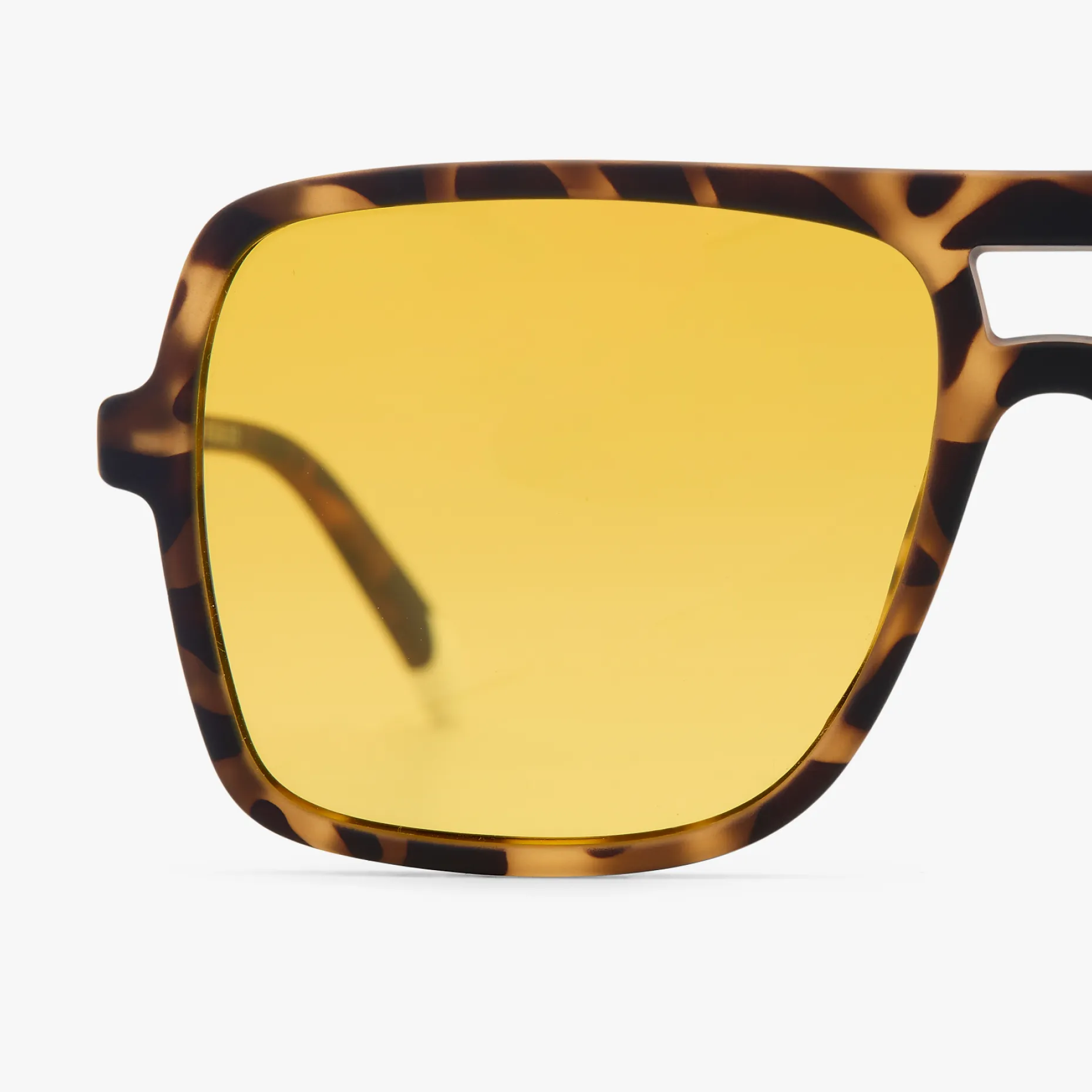 Jake Matte Amber - Image 4