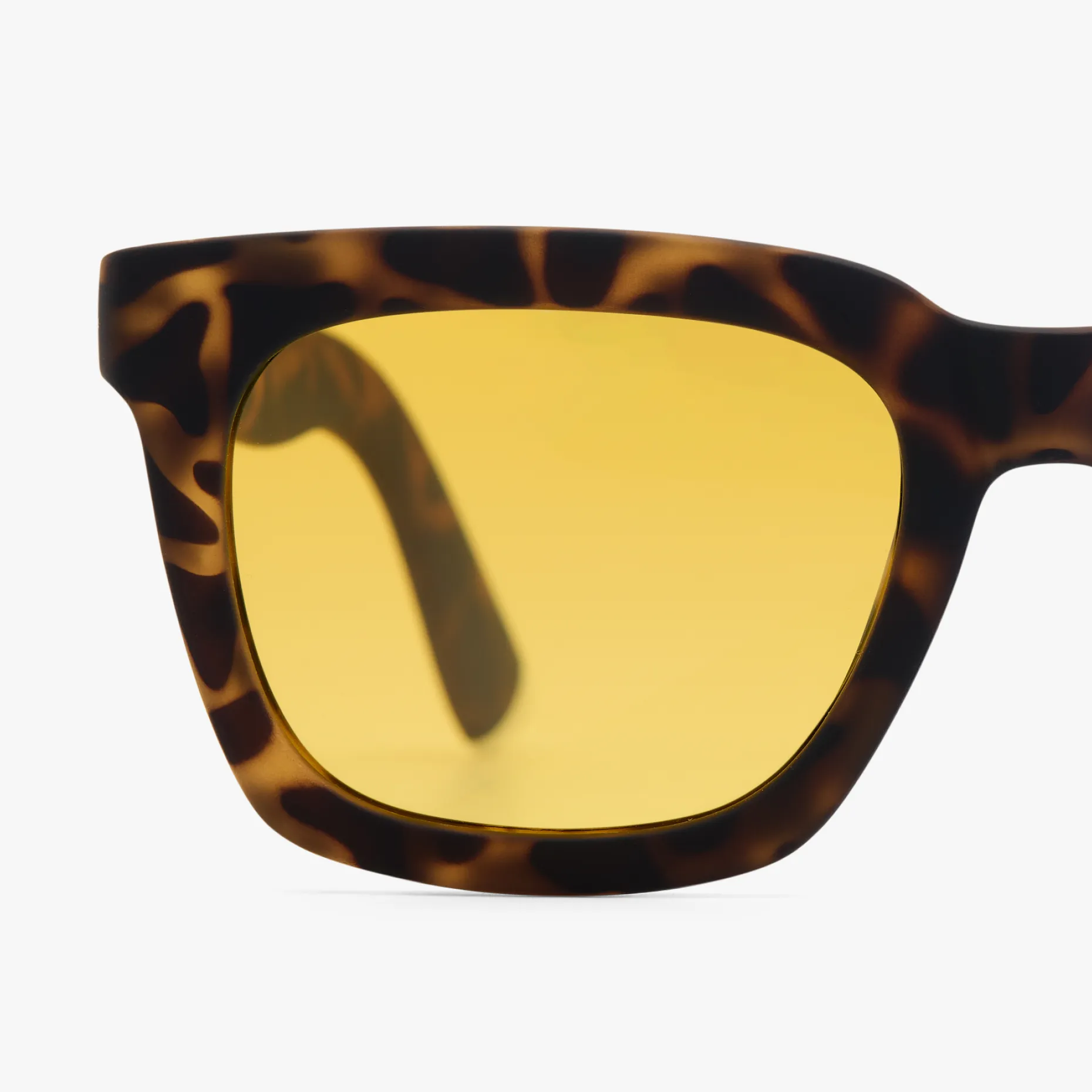 Max Matte Amber - Image 10