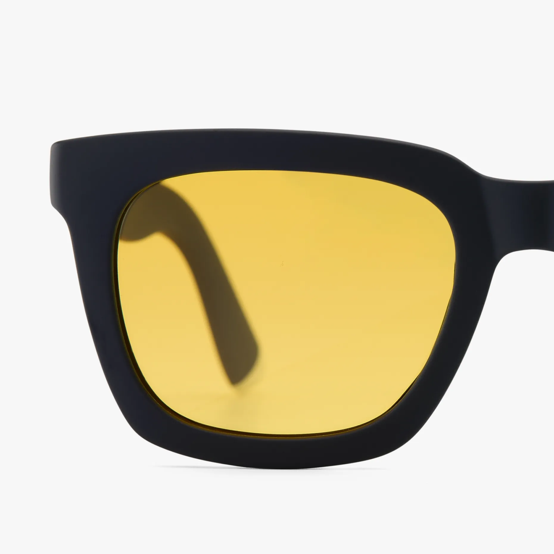 Max Matte Amber - Image 5