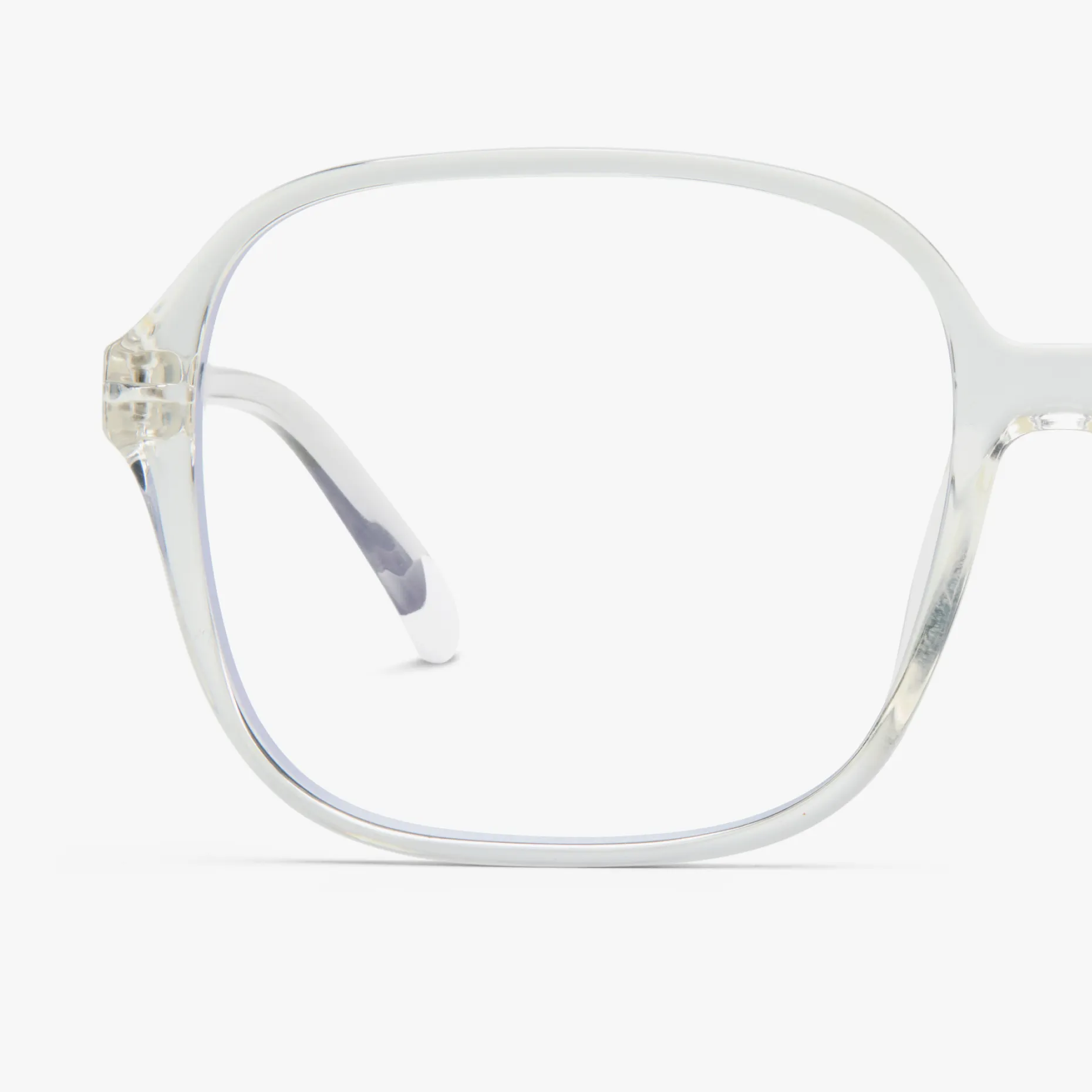 Pascal Glossy - Image 34